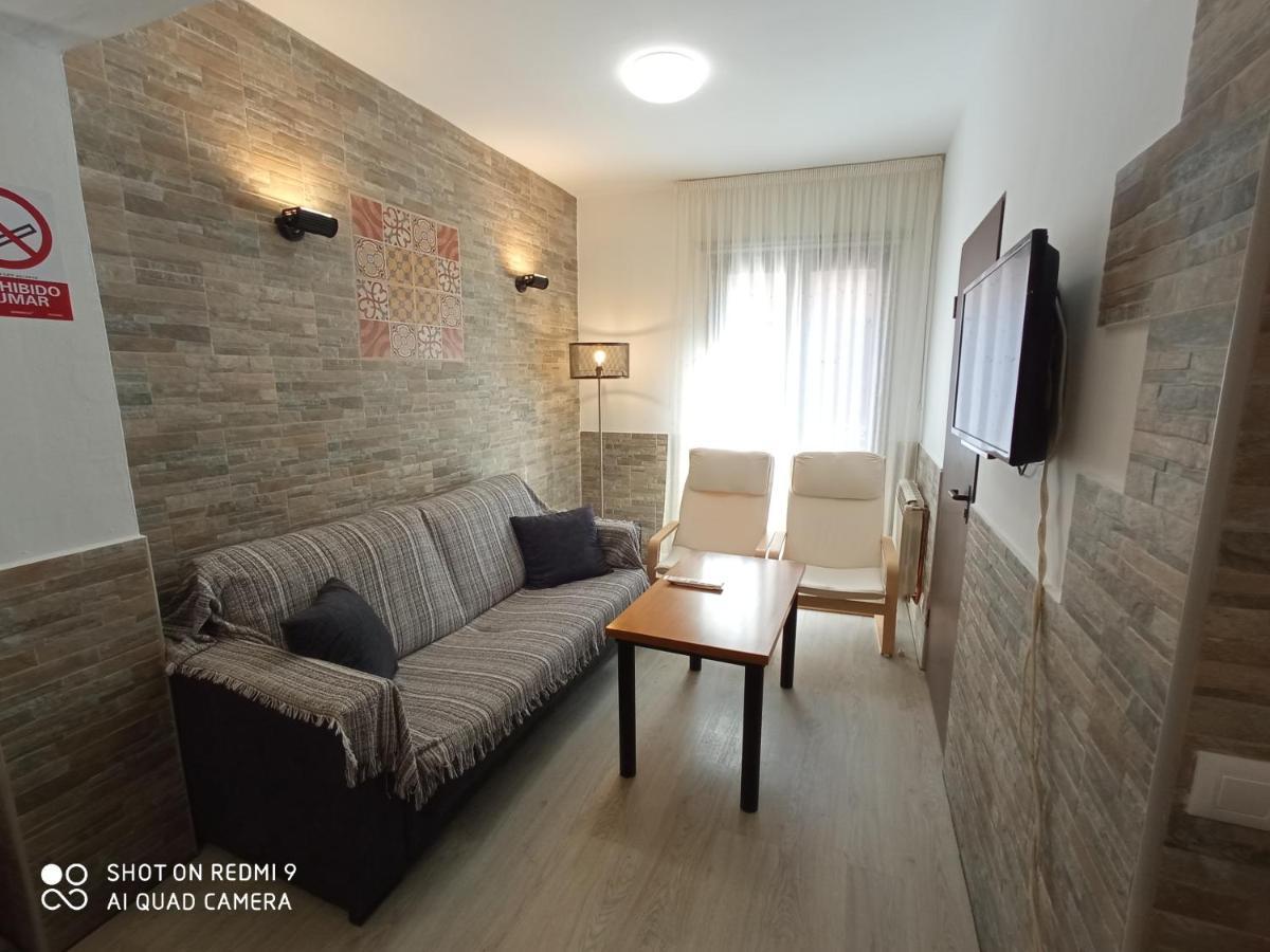 Apartamentos La Casona De Ezcaray Con Terrazas Y Patios Individuales Exterior foto