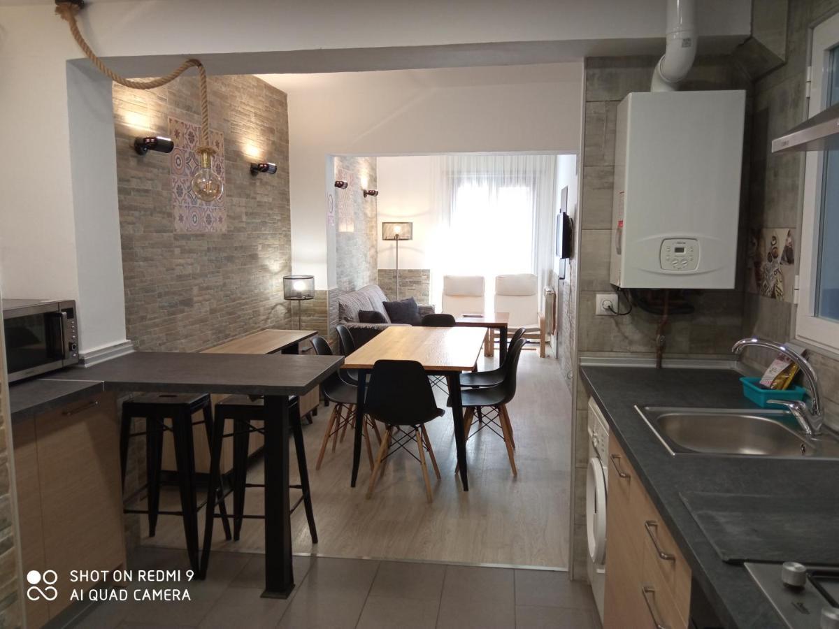 Apartamentos La Casona De Ezcaray Con Terrazas Y Patios Individuales Exterior foto
