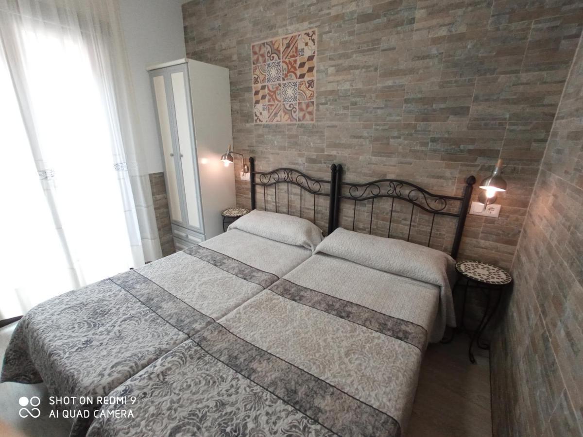 Apartamentos La Casona De Ezcaray Con Terrazas Y Patios Individuales Exterior foto
