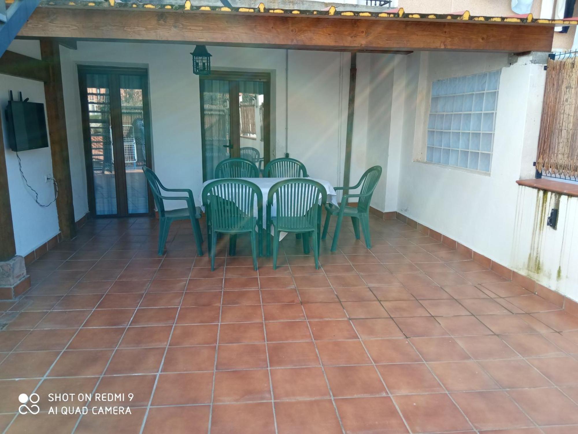 Apartamentos La Casona De Ezcaray Con Terrazas Y Patios Individuales Quarto foto